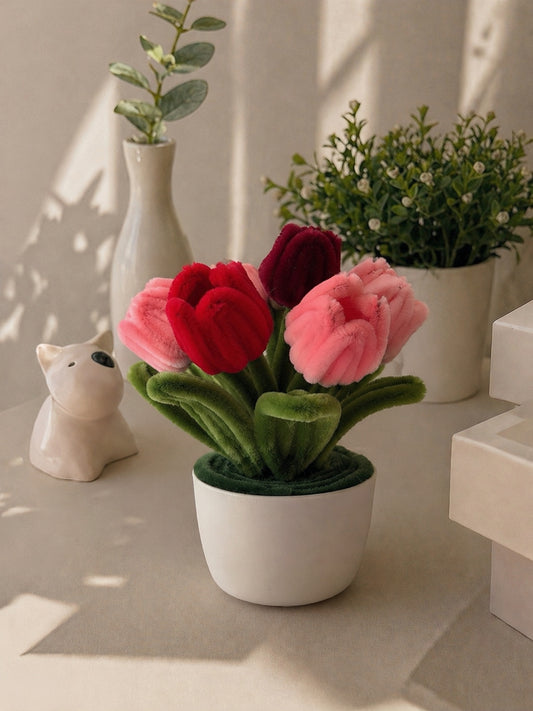 Mini Tulip Mix Pot – Romantic Red Pink
